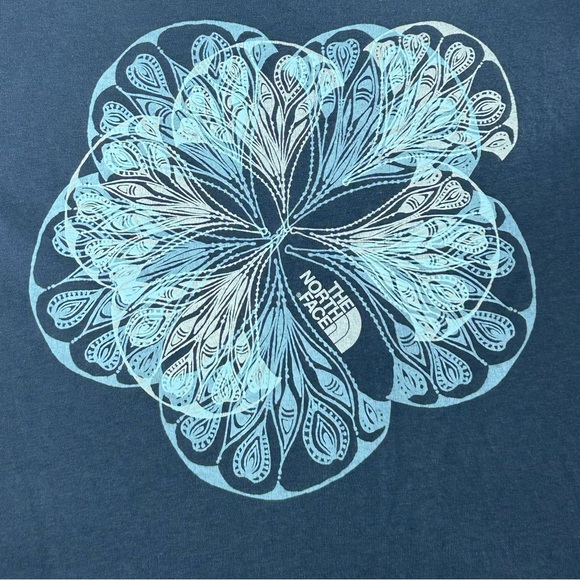 The North Face Blue Long Sleeve Floral Tee Size M - Picture 2 of 8